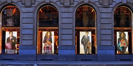 ViziPrint Illuminate film for backlit window graphics and displays from Drytac