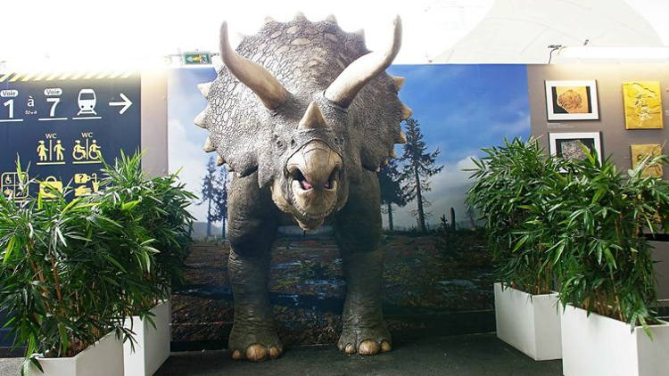 The visually-striking dinosaur was brought to life using METROPOLE’s Massivit 1800 3D Printer.