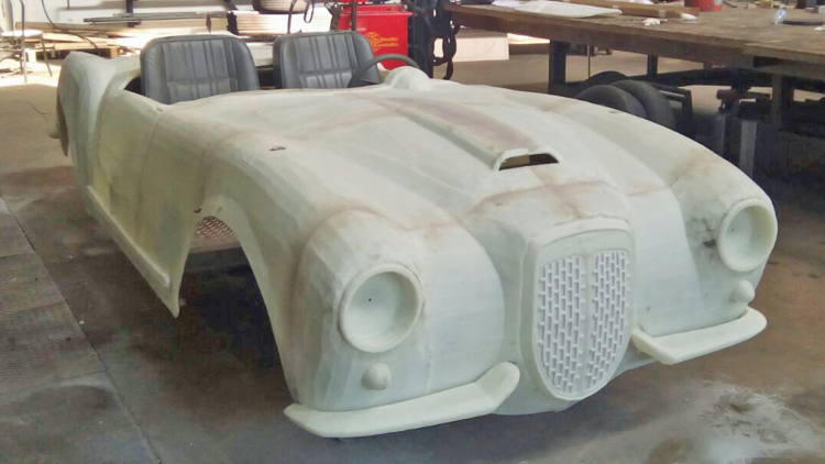 Classic Car Descends to La Scala’s Iconic Stage with Massivit 3D Printing.