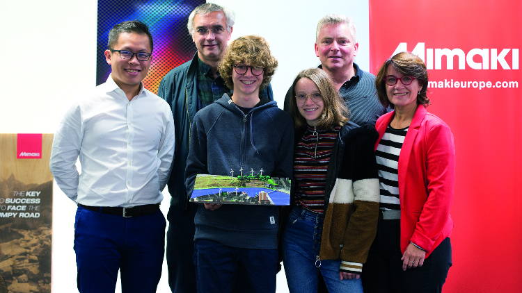 Mimaki teams up with Microsoft’s Minecraft in gamer challenge to invent sustainable cities.