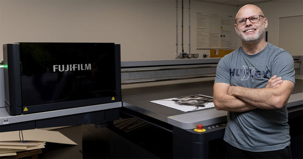 UK-based frame manufacturers Ultimat Frames has invested in a Fujifilm Acuity Prime 30 printer to support the expansion of its business.