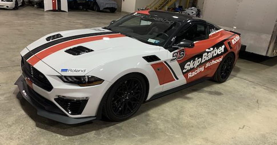 The Skip Barber Racing School uses Roland DG wide-format inkjets exclusively to print vehicle graphics for all of its instructional cars, race cars, and support vehicles.
